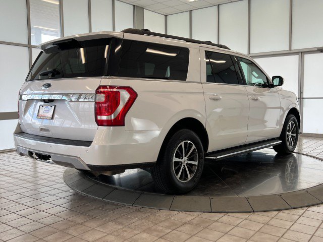 Used 2018 Ford Expedition Max XLT w/ Equipment Group 202A AWD/4WD image 7