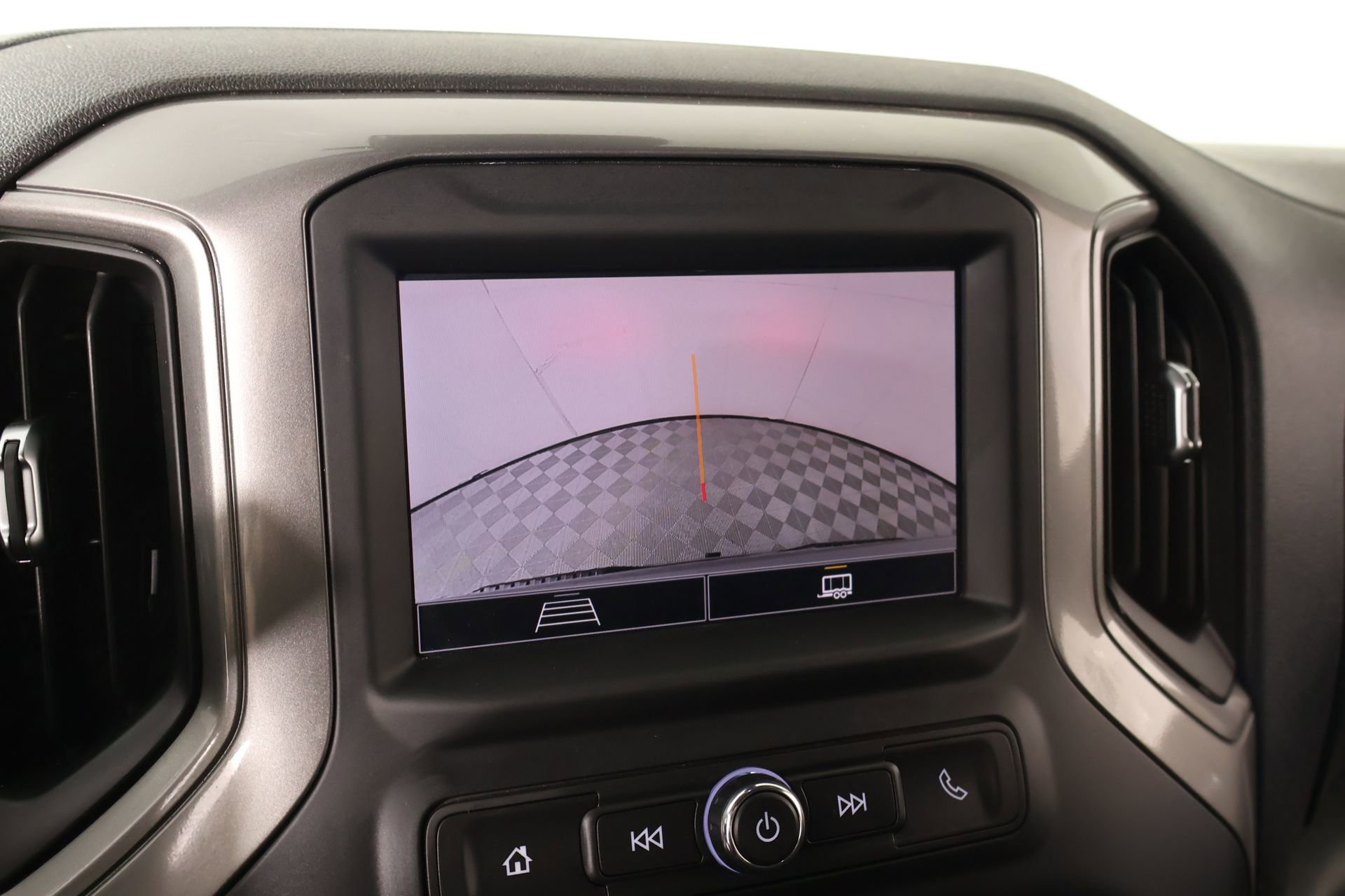 Used 2025 Chevrolet Silverado 1500 Custom RWD image 6