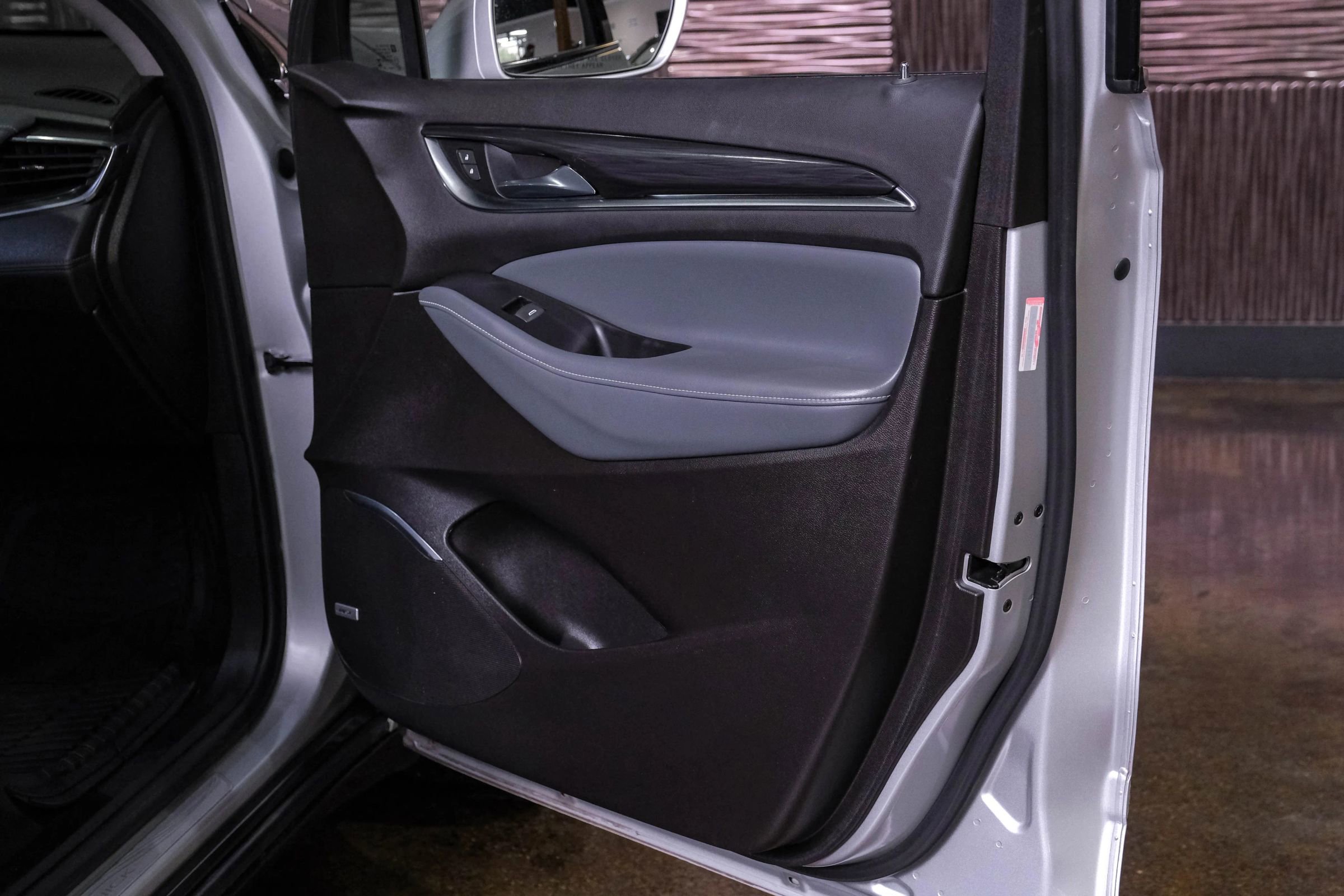 Used 2018 Buick Enclave Premium w/ Experience Buick Package image 42