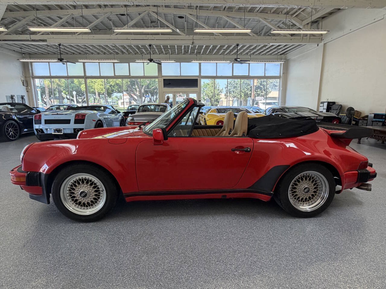 Used 1988 Porsche 911 Carrera RWD image 9