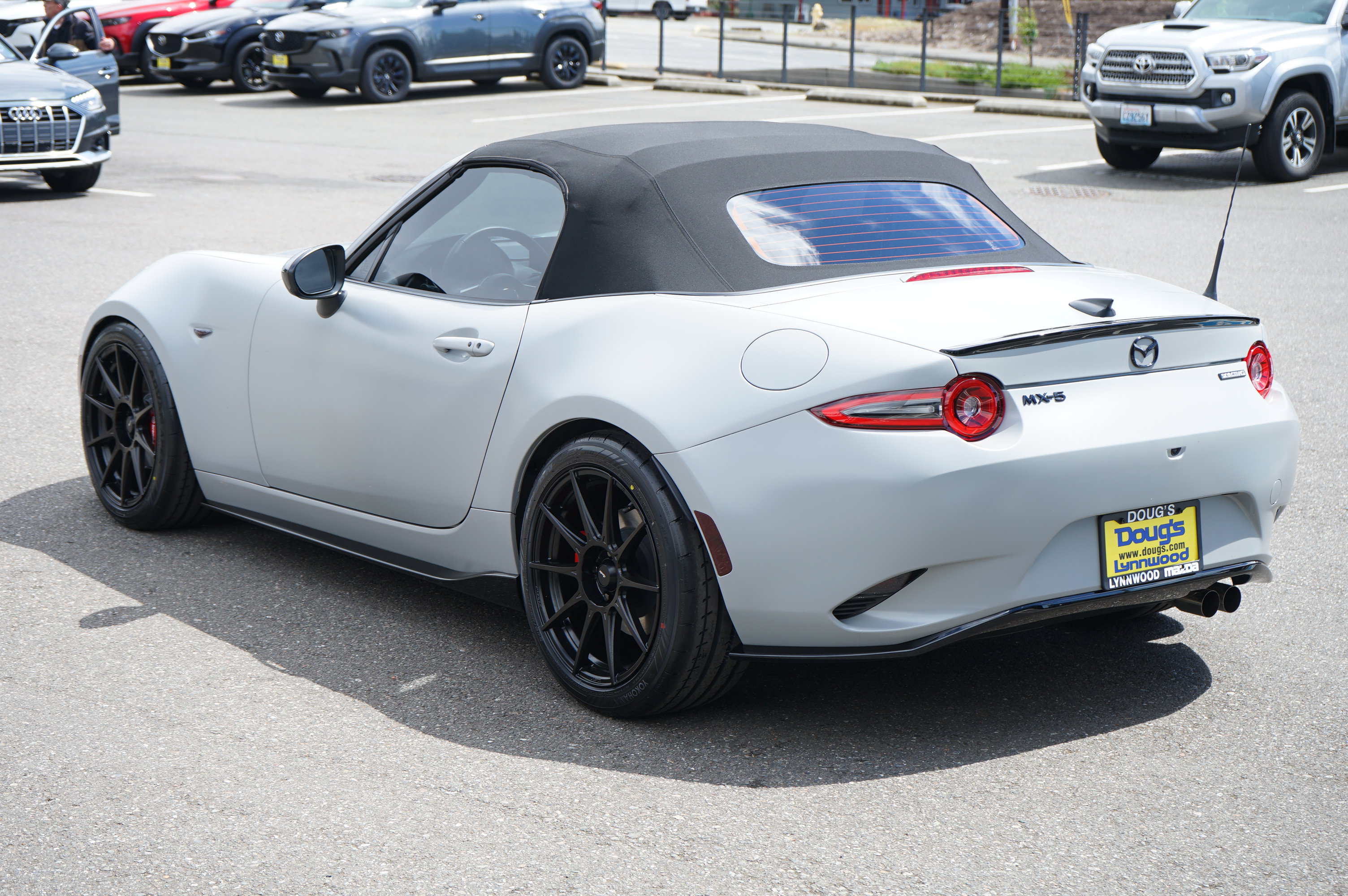 Used 2025 MAZDA MX-5 Miata Club w/ Brembo/BBS Recaro Package RWD image 6