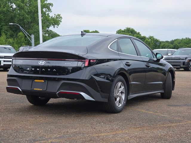 New 2026 Hyundai Sonata SE FWD image 13
