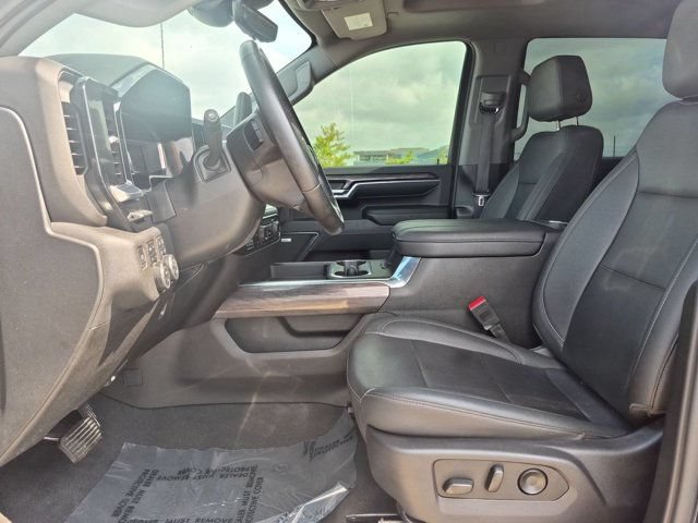 Used 2024 Chevrolet Silverado 2500 LTZ w/ LTZ Convenience Package AWD/4WD image 9