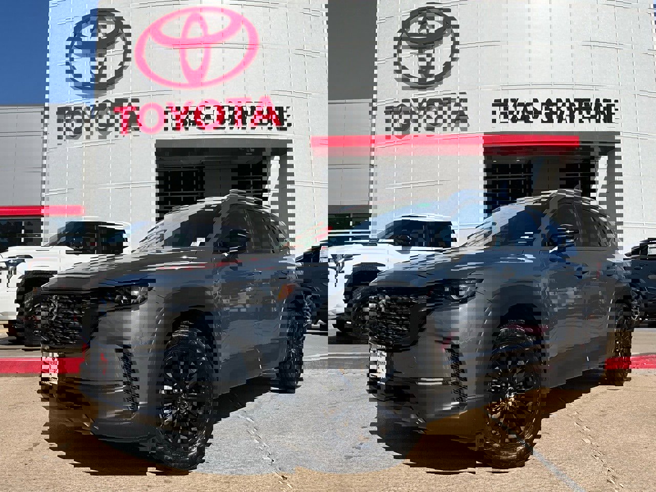 Used 2025 MAZDA CX-50 AWD 2.5 S w/ Select Package image 2