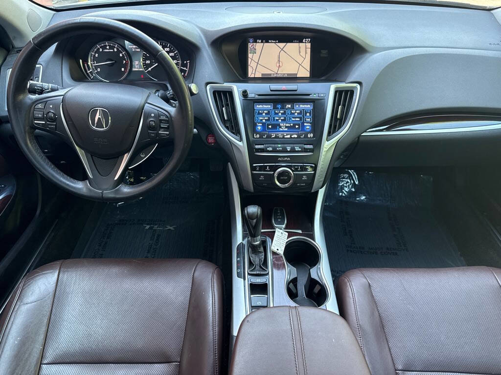 Used 2017 Acura TLX w/ Technology Package FWD image 15