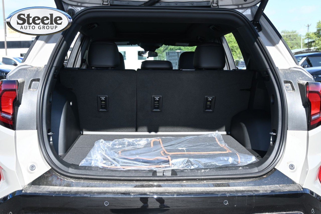 New 2026 GMC Terrain AT4 w/ Convenience Package III AWD/4WD image 23