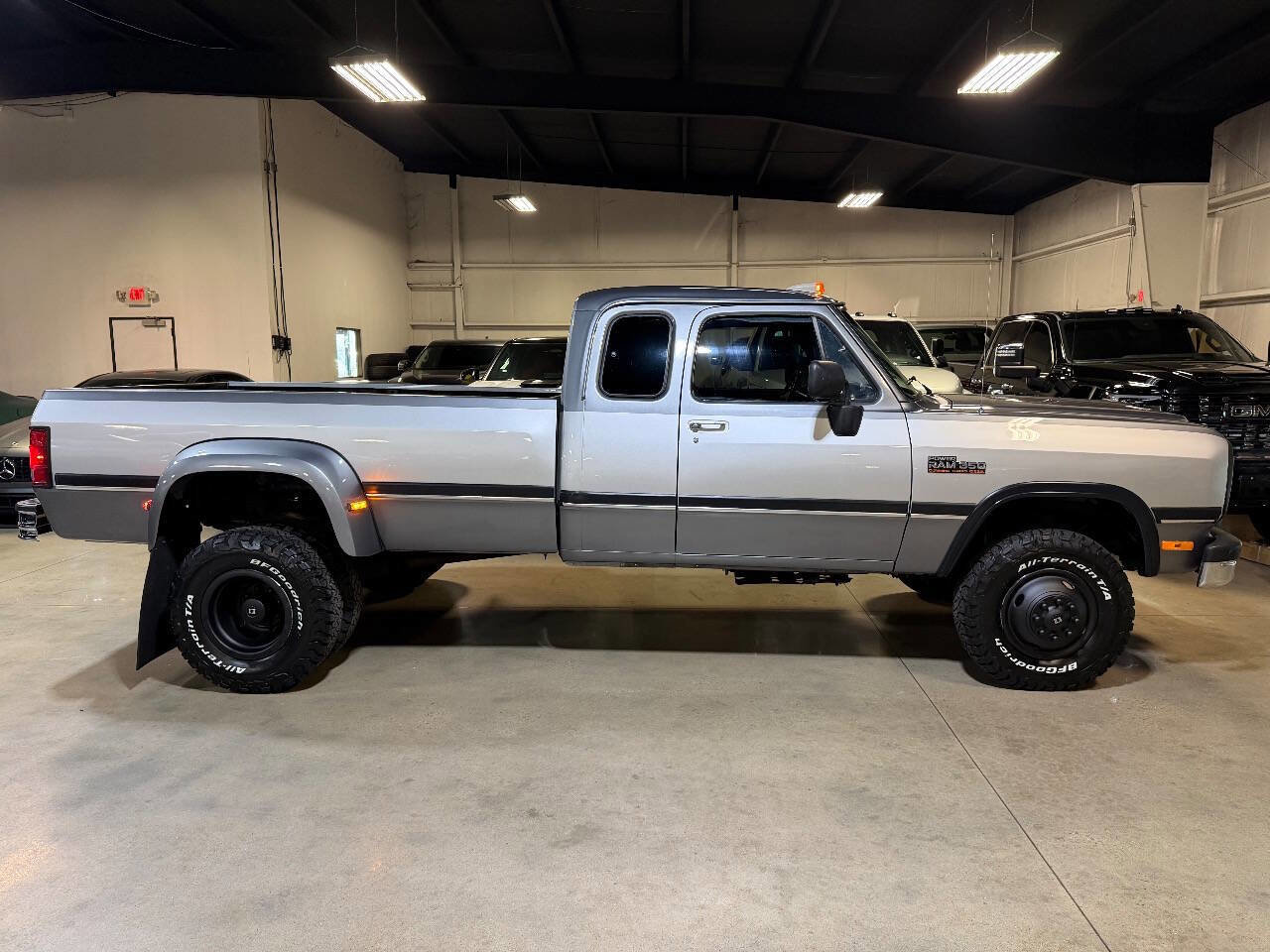 Used 1993 Dodge D/W Truck 350 image 51