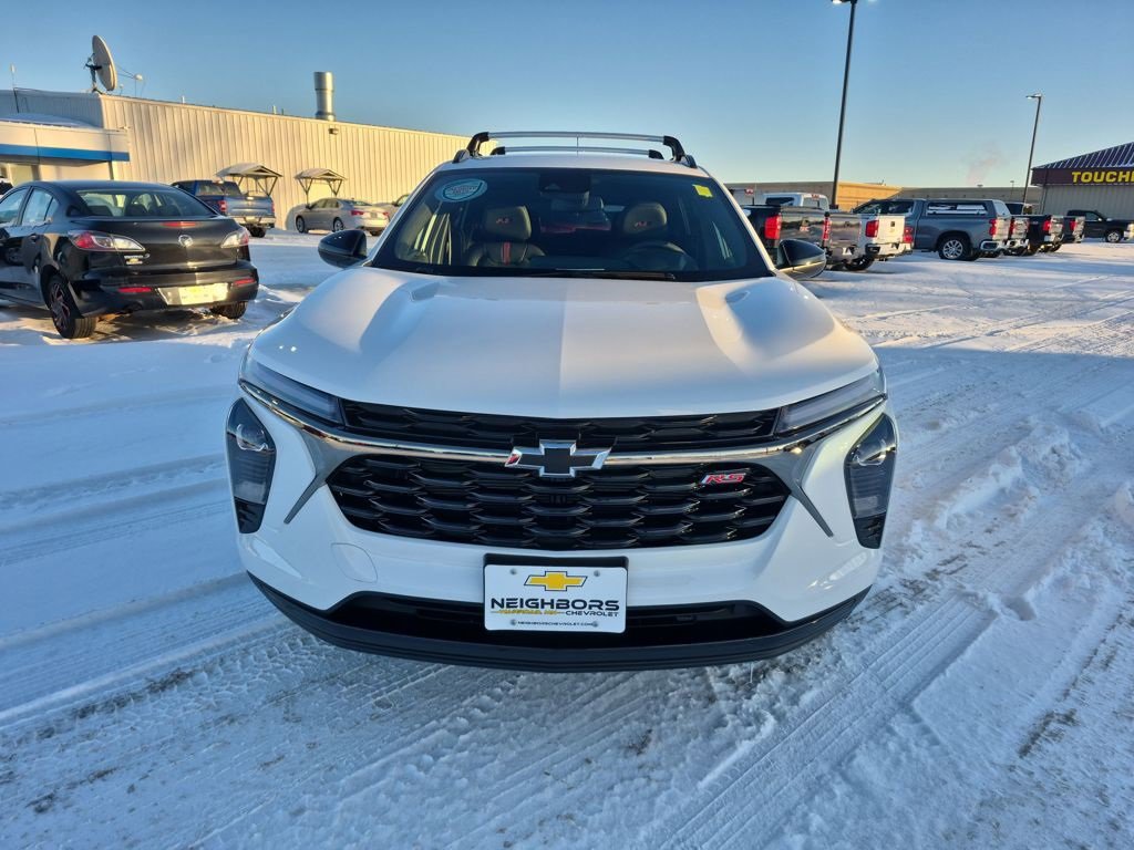 New 2026 Chevrolet Trax RS w/ Driver Confidence Package image 8