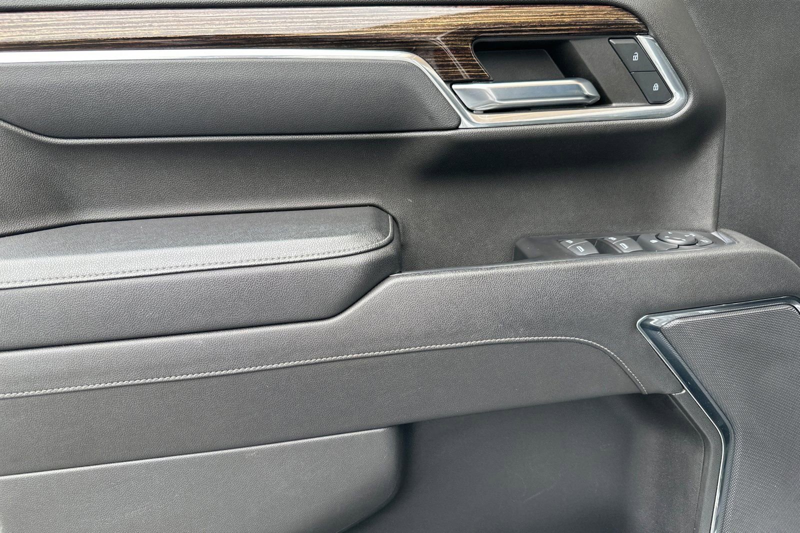 Certified 2023 GMC Sierra 1500 Elevation image 11