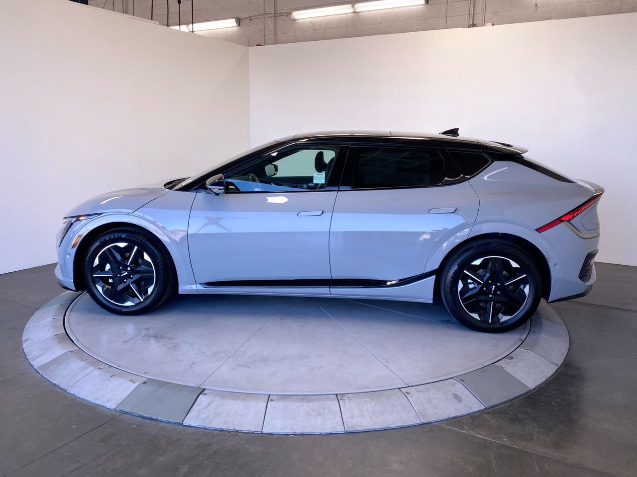 New 2026 Kia EV6 GT-Line RWD image 2