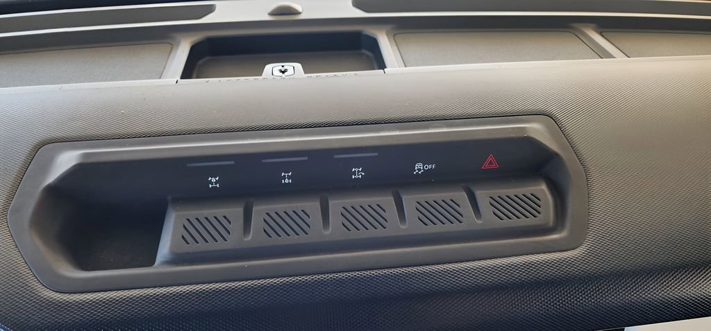 Used 2024 Ford Bronco Heritage Edition image 39