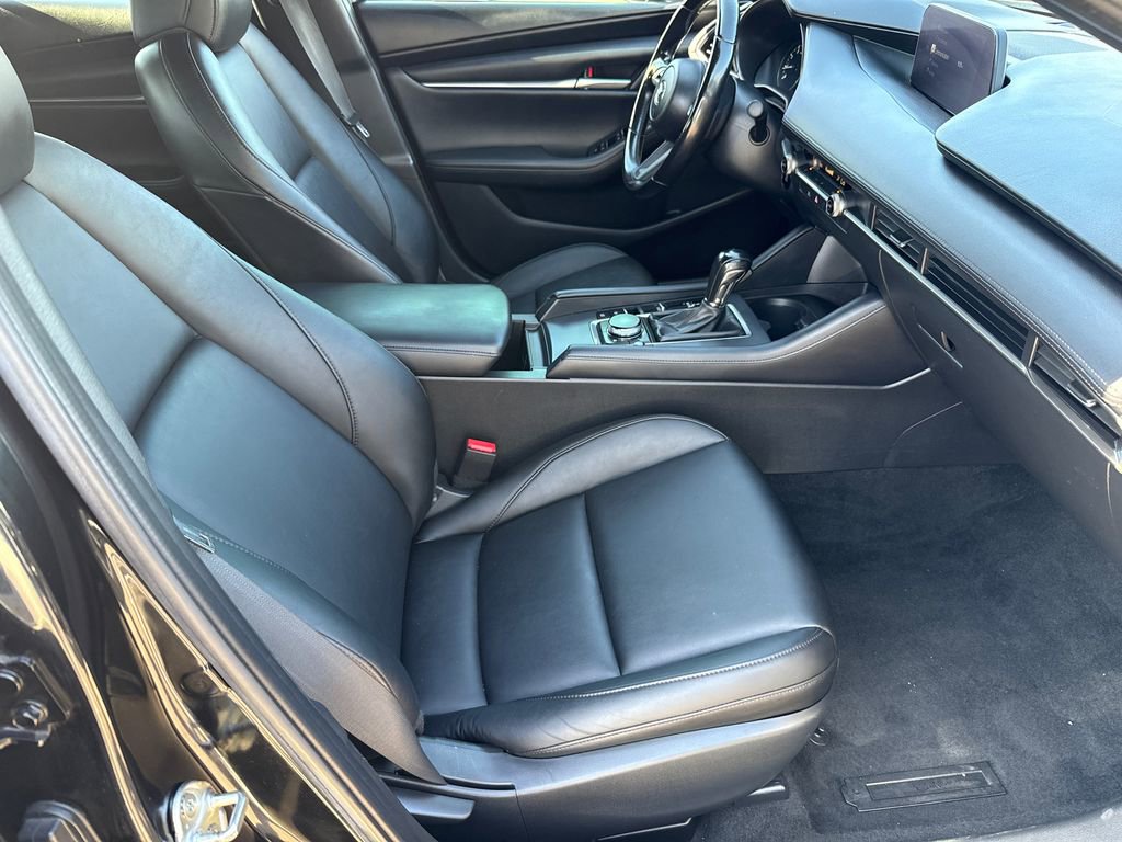 Used 2022 MAZDA MAZDA3 s image 13