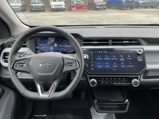 New 2027 Chevrolet Bolt LT w/ Comfort Package FWD image 18