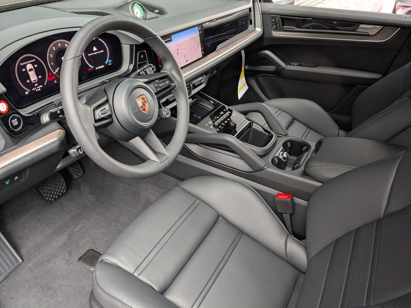 New 2026 Porsche Cayenne E-Hybrid image 4