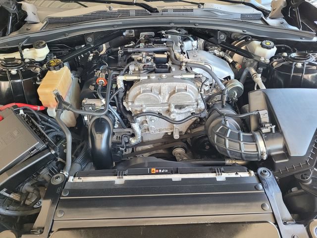 Used 2021 Chevrolet Camaro LS RWD image 27