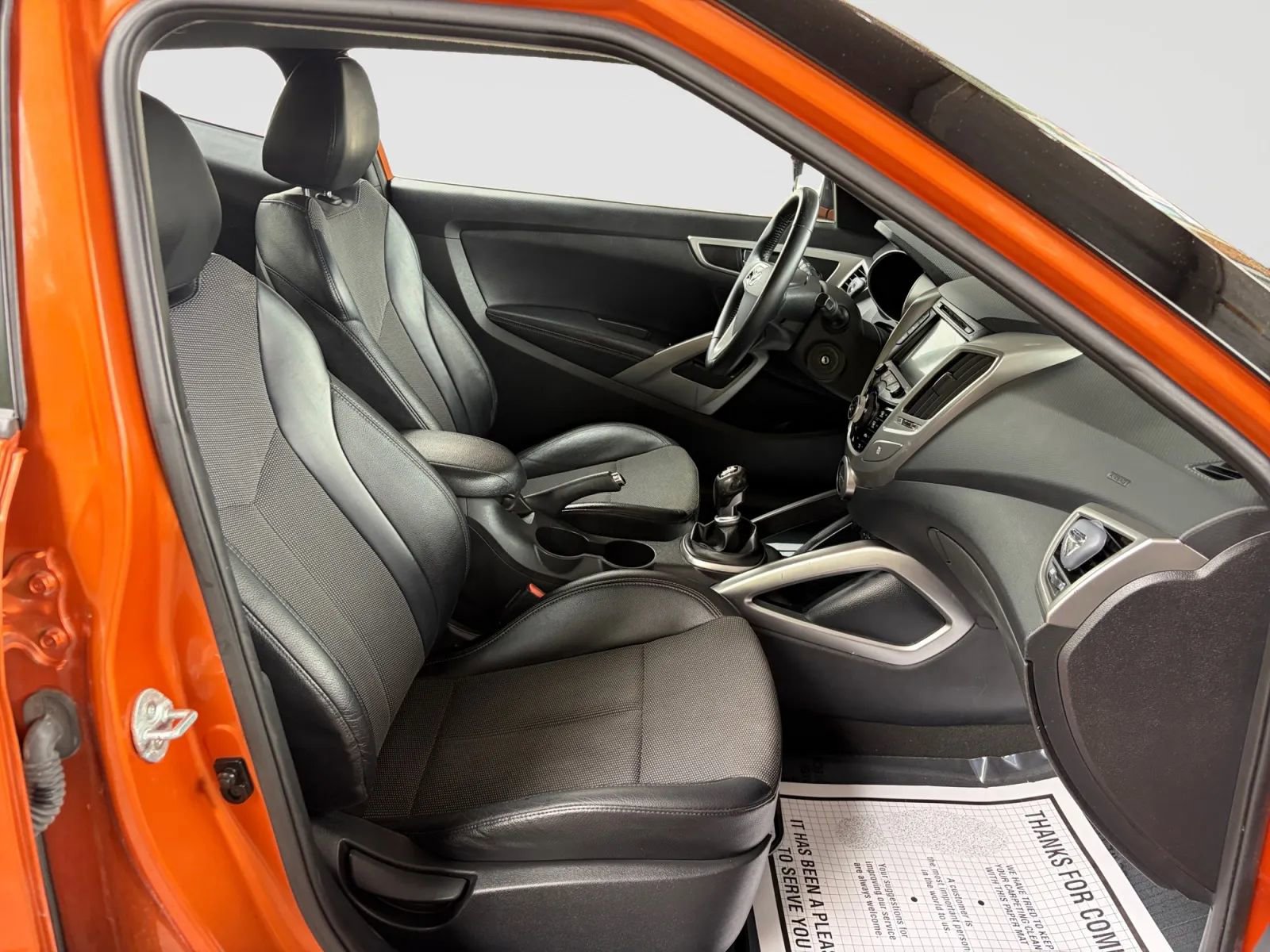 Used 2014 Hyundai Veloster w/ Style Package 02 FWD image 19