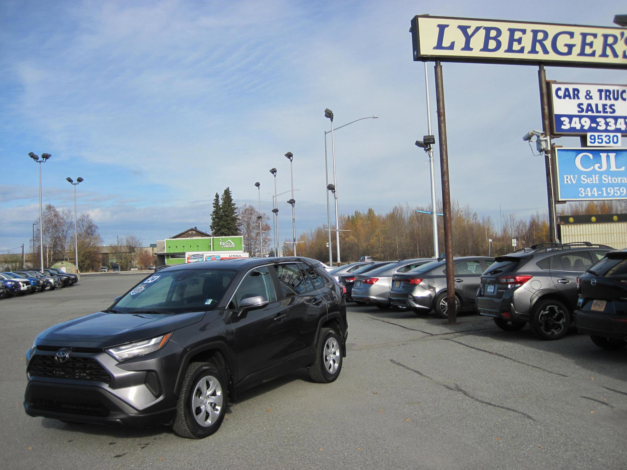 Used 2024 Toyota RAV4 LE image 1