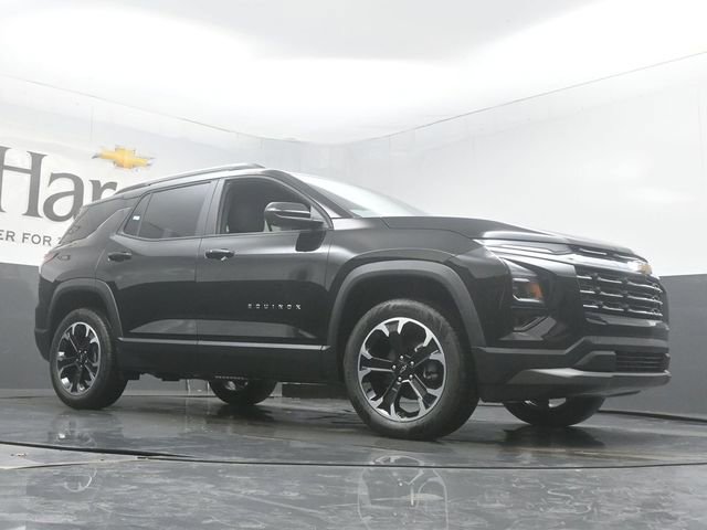 New 2026 Chevrolet Equinox LT image 2