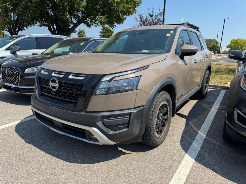 Used 2023 Nissan Pathfinder Rock Creek AWD/4WD image 3