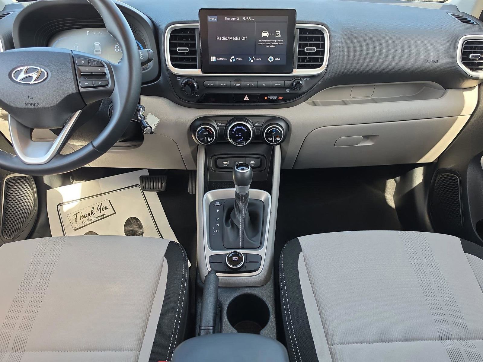 Used 2023 Hyundai Venue SEL image 17