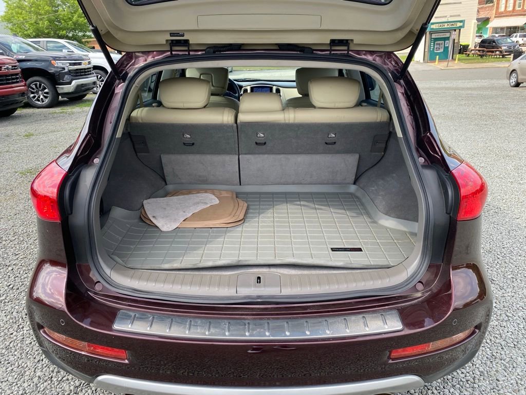 Used 2016 INFINITI QX50 2WD w/ Deluxe Touring Package image 19