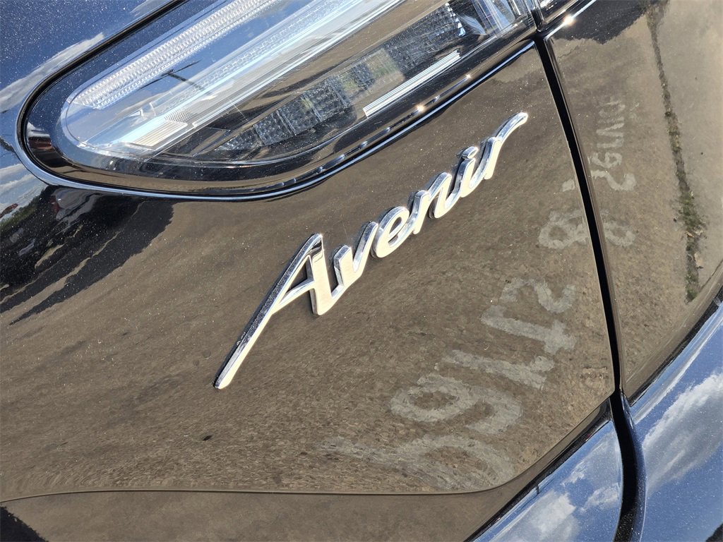 Used 2023 Buick Envision Avenir image 8