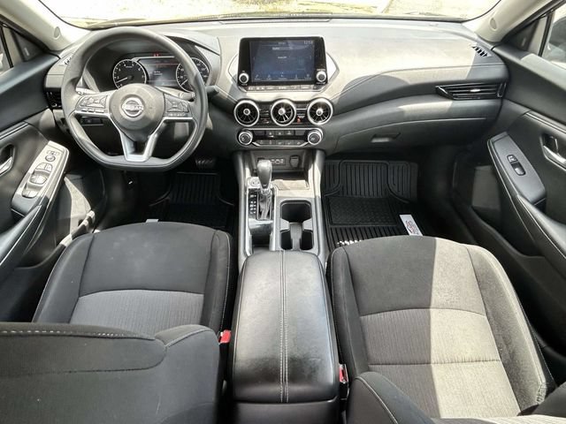 Used 2024 Nissan Sentra SV FWD image 9