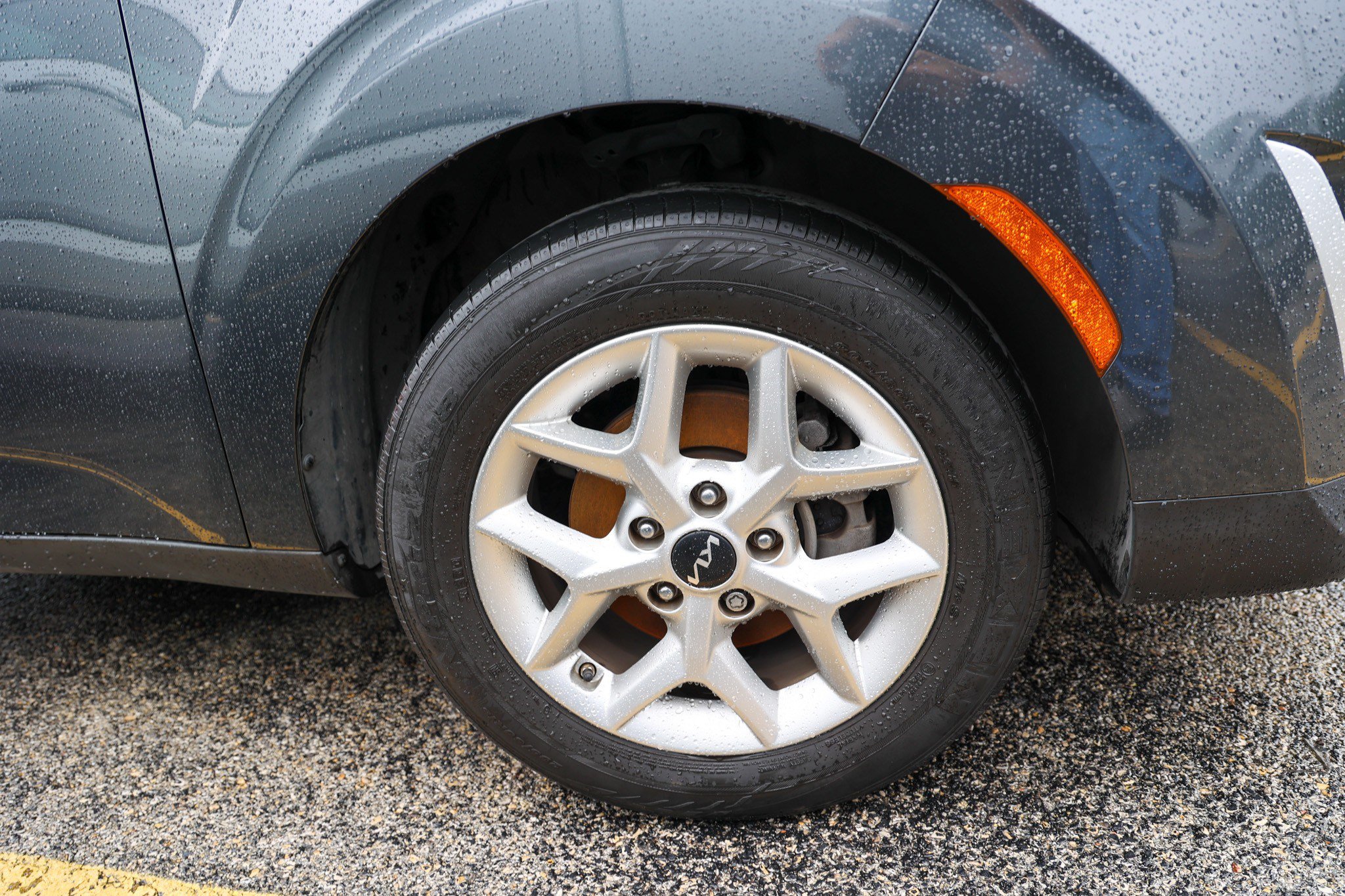 Used 2024 Kia Soul LX w/ Option Group 015 FWD image 11