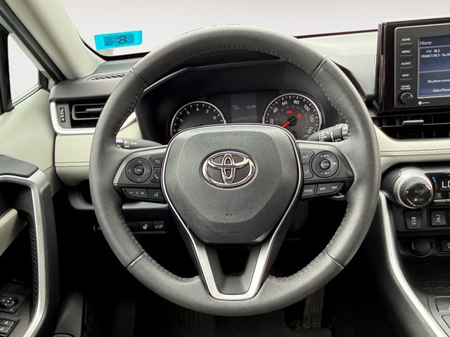Certified 2022 Toyota RAV4 XLE w/ Convenience Package AWD/4WD image 17