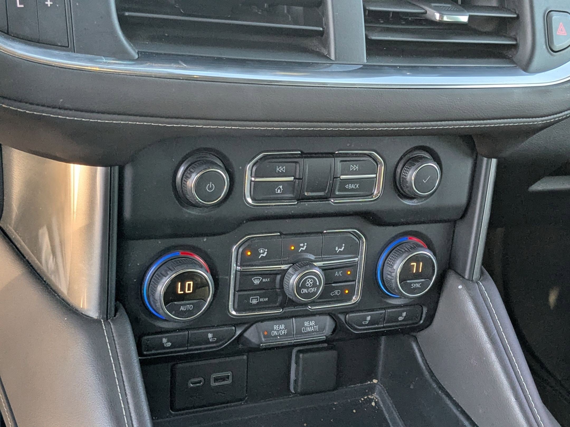 Used 2021 Chevrolet Tahoe LT image 18