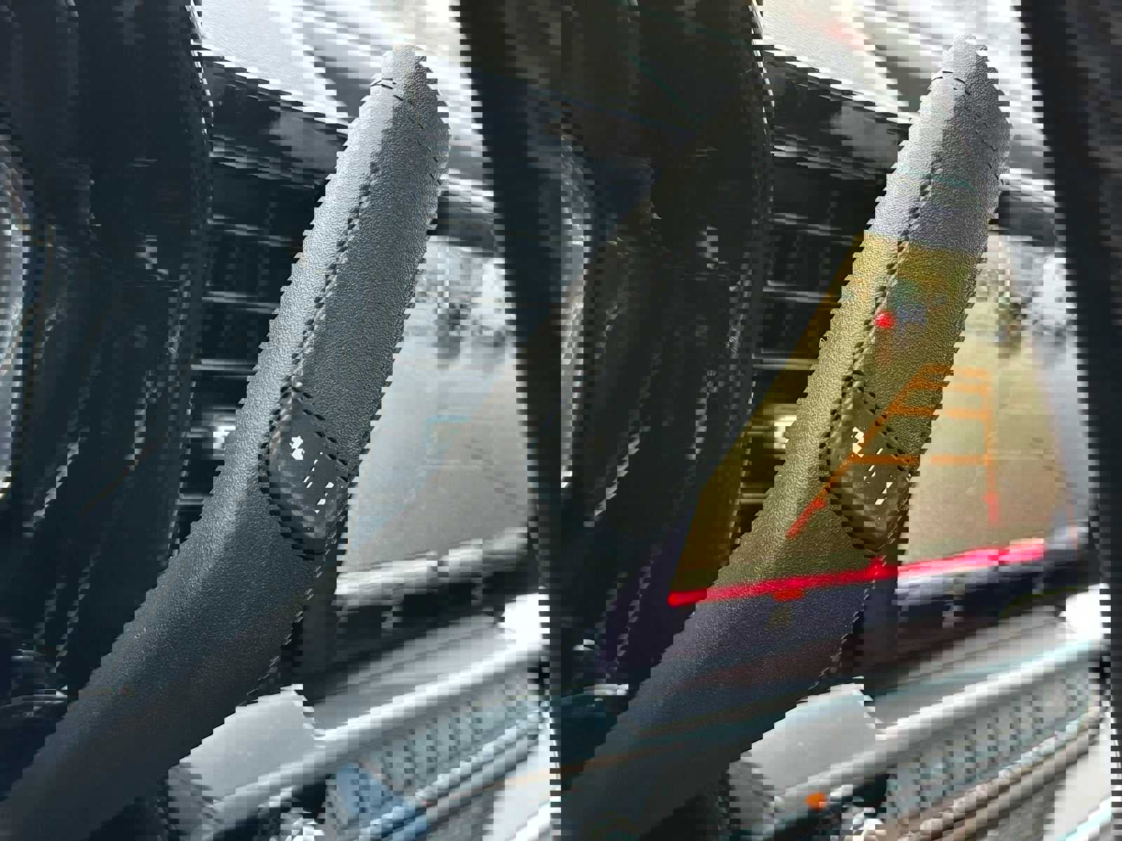 Used 2023 GMC Sierra 1500 Elevation image 35