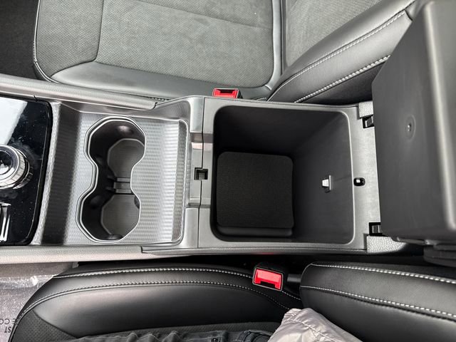 New 2026 Jeep Grand Cherokee Altitude image 25