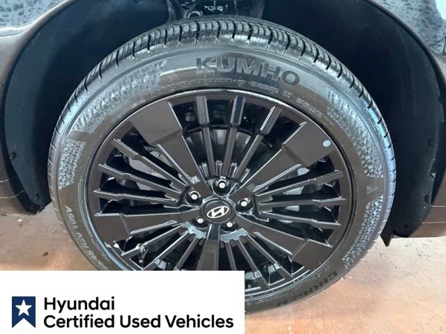 Used 2025 Hyundai Santa Fe Calligraphy FWD image 9