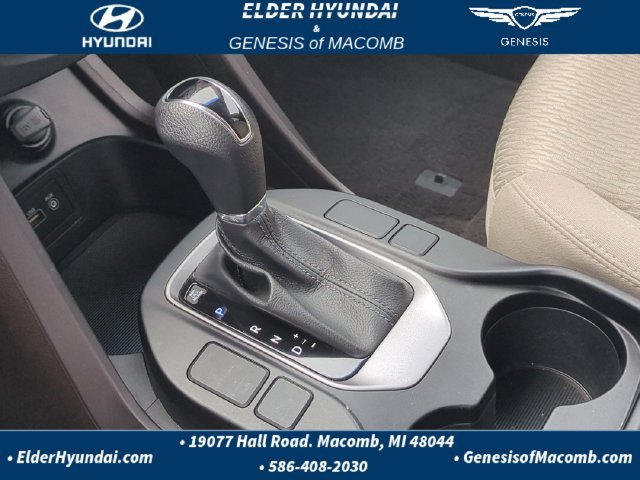 Used 2017 Hyundai Santa Fe Sport AWD/4WD image 9