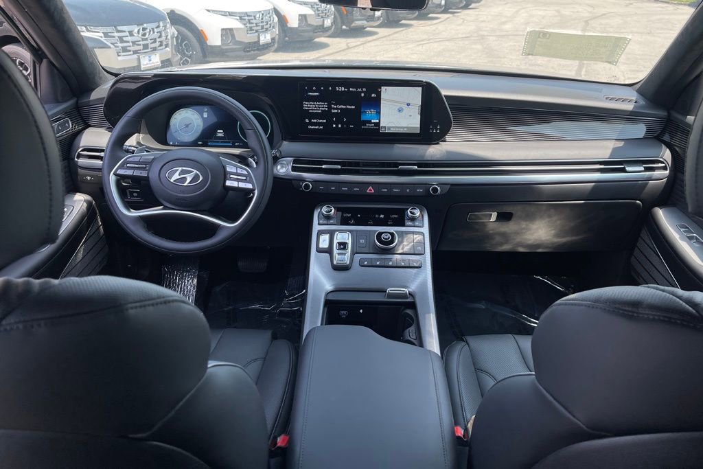Used 2024 Hyundai Palisade Calligraphy image 35