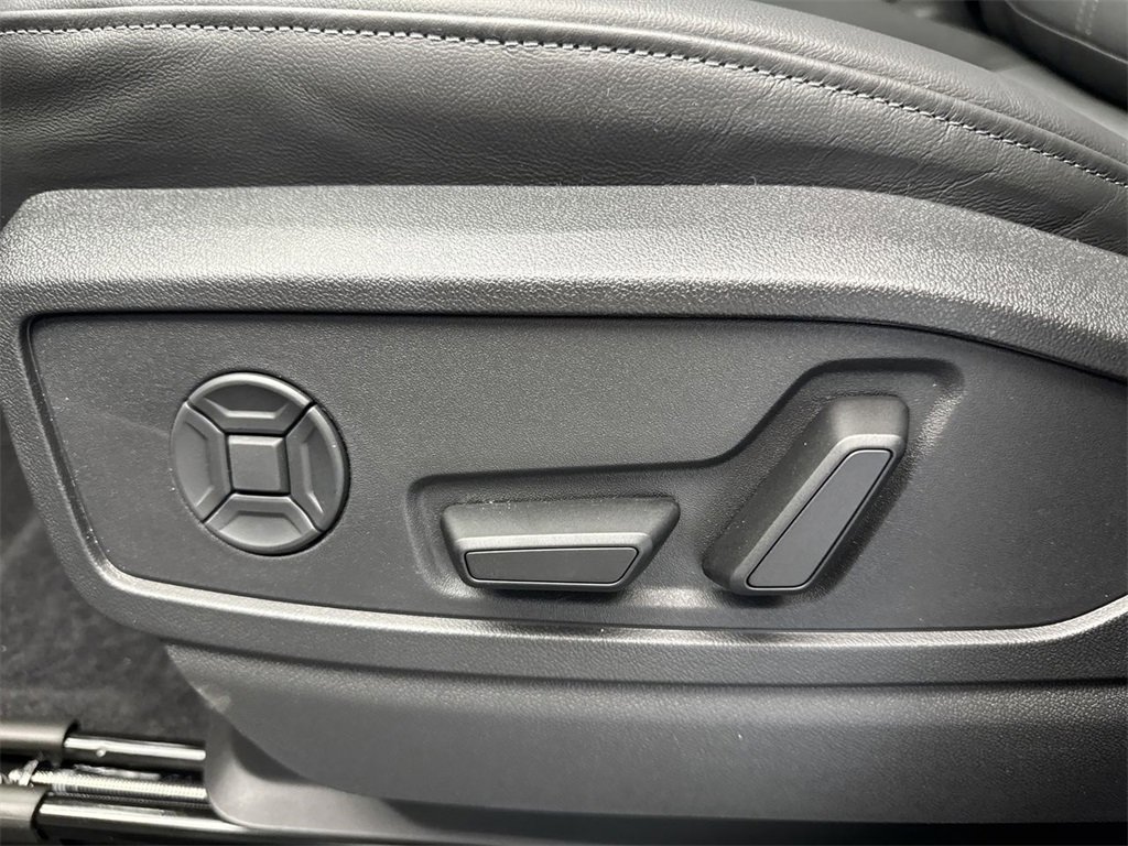 New 2025 Audi Q5 Premium Plus image 12