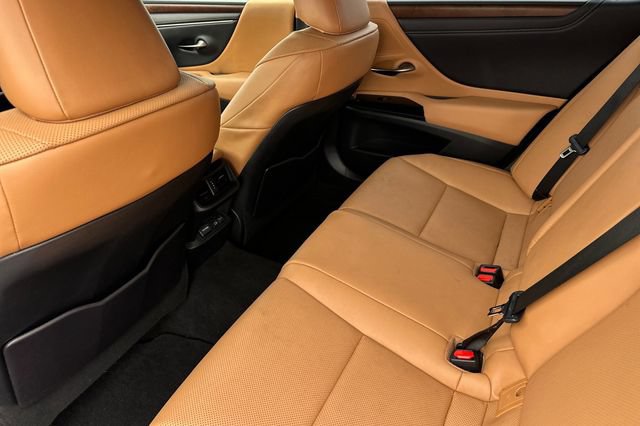 Used 2023 Lexus ES 350 w/ Premium Package FWD image 14
