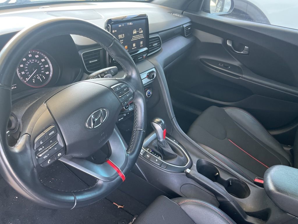 Used 2020 Hyundai Veloster 2.0 Premium FWD image 10