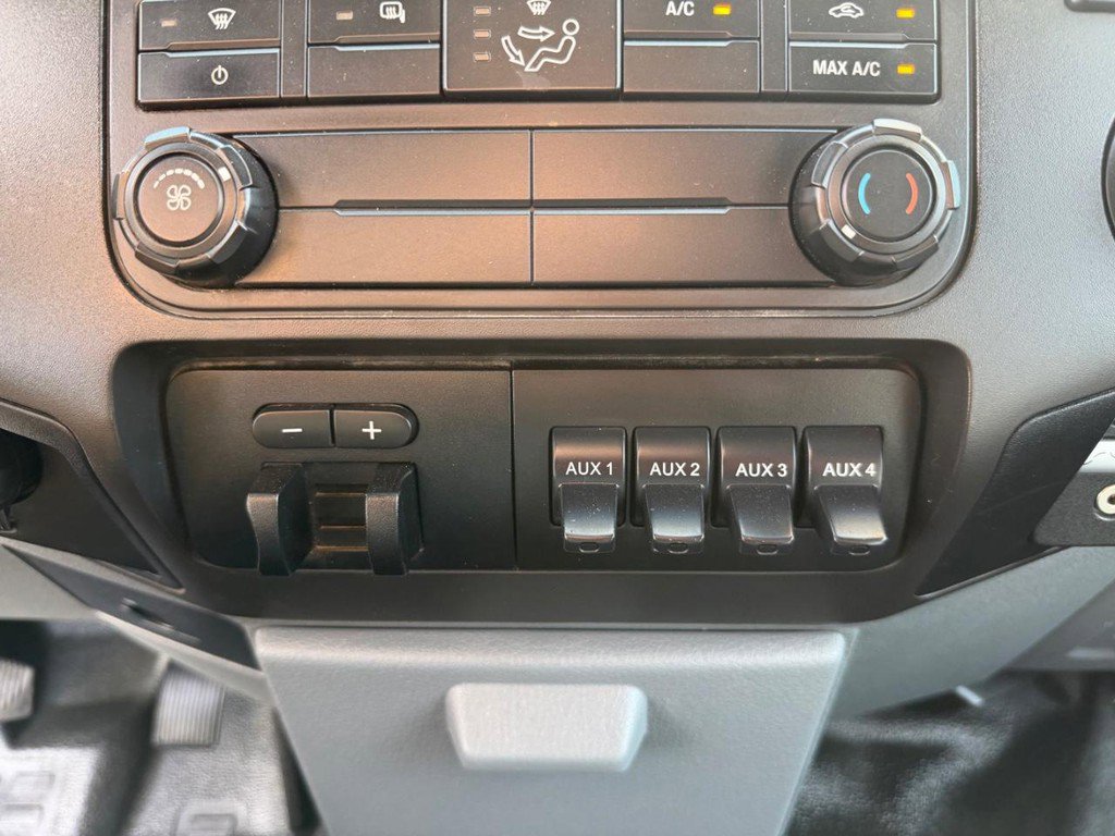 Used 2016 Ford F250 XL w/ XL Appearance Package image 44