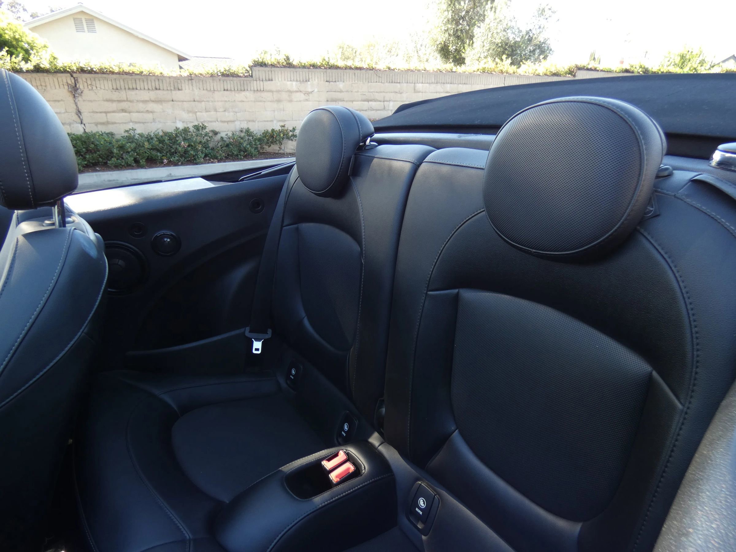 Used 2018 MINI Cooper S image 35