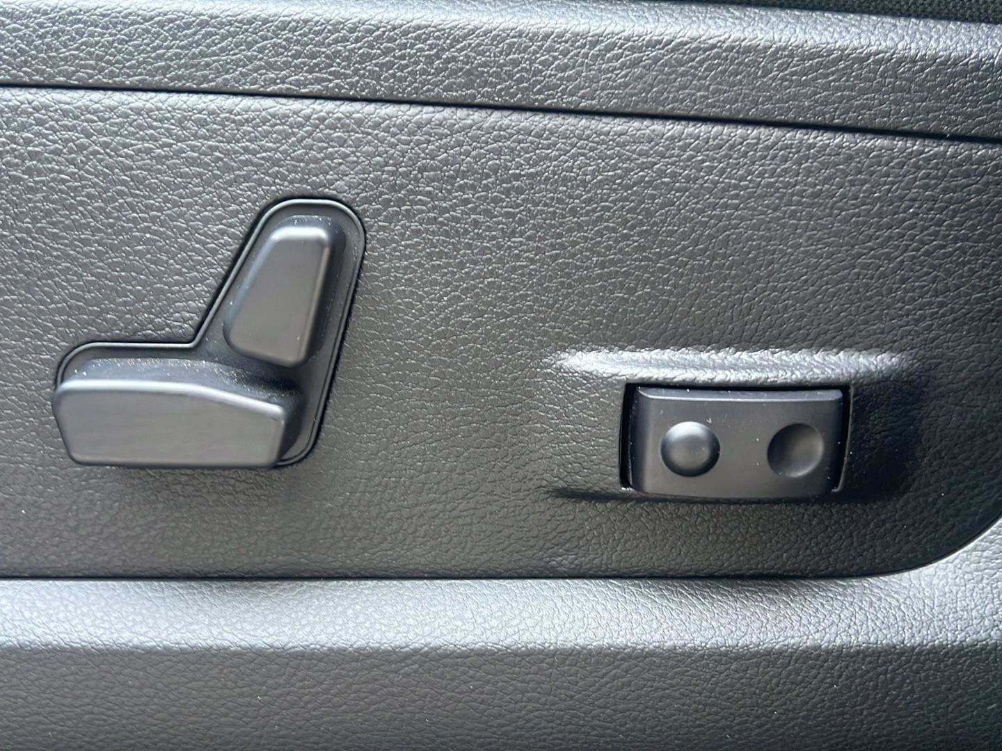 New 2026 RAM 2500 Big Horn image 6