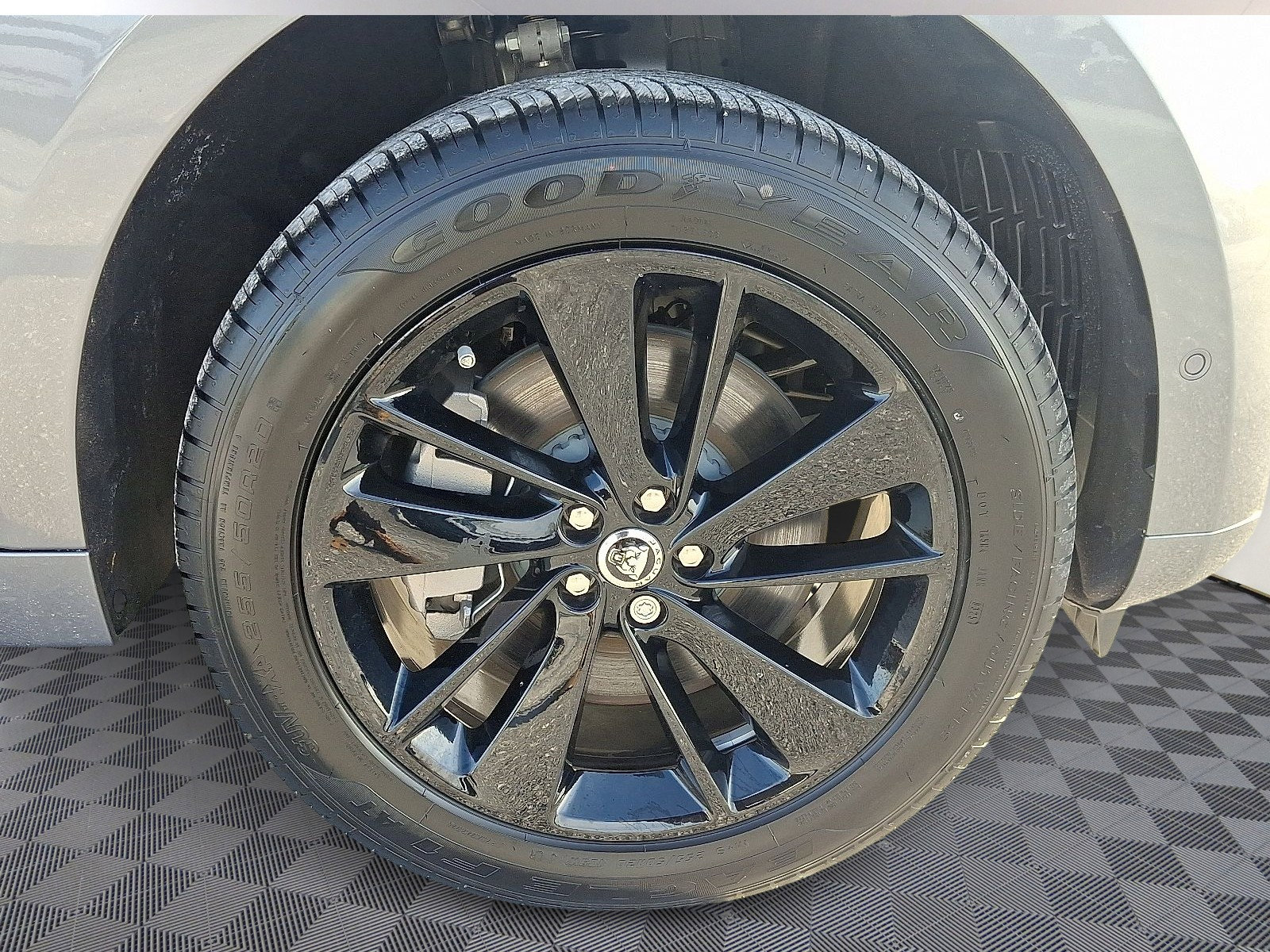 New 2026 Jaguar F-PACE R-Dynamic S image 7