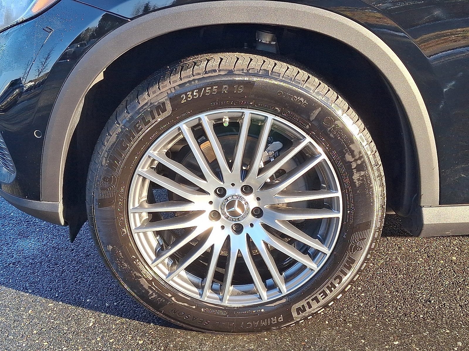 Certified 2025 Mercedes-Benz GLC 300 4MATIC image 8