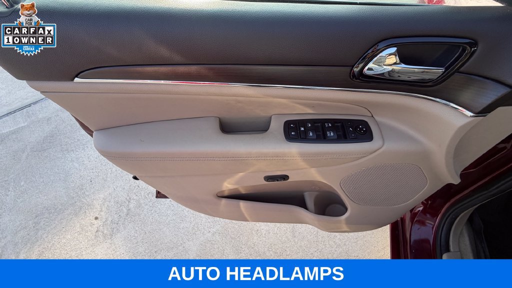 Used 2019 Jeep Grand Cherokee Overland AWD/4WD image 23