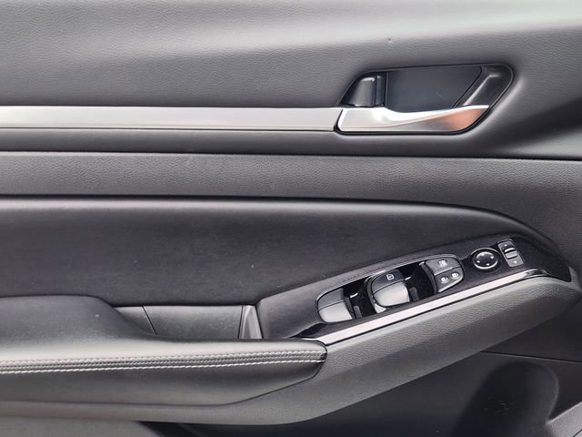 Used 2023 Nissan Altima 2.5 SV image 24