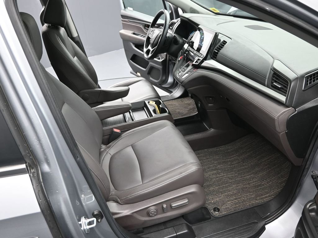 Used 2023 Honda Odyssey EX-L image 23