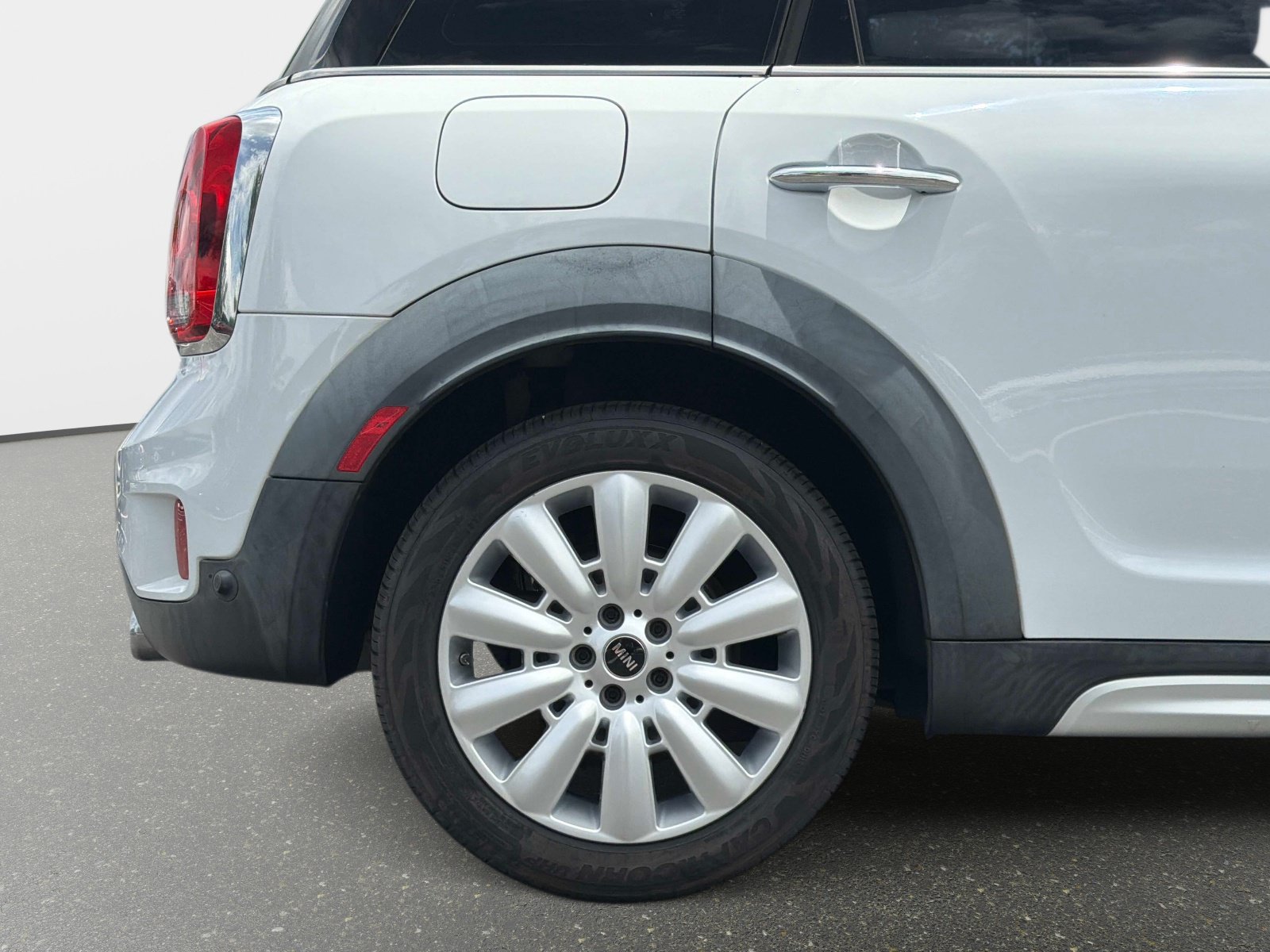 Used 2020 MINI Cooper Countryman S w/ Signature Upholstery Package FWD image 20