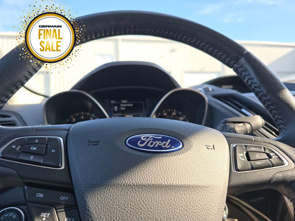 Used 2017 Ford Escape SE w/ SE Sport Appearance Package image 20