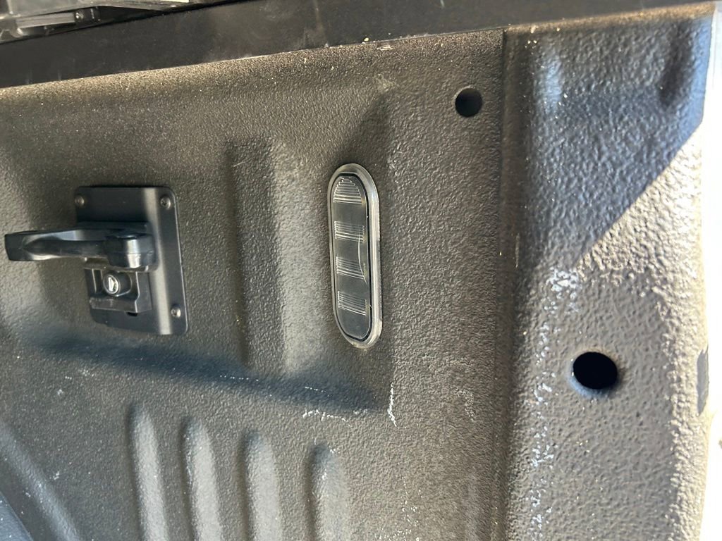 Used 2018 Ford F150 Lariat image 25