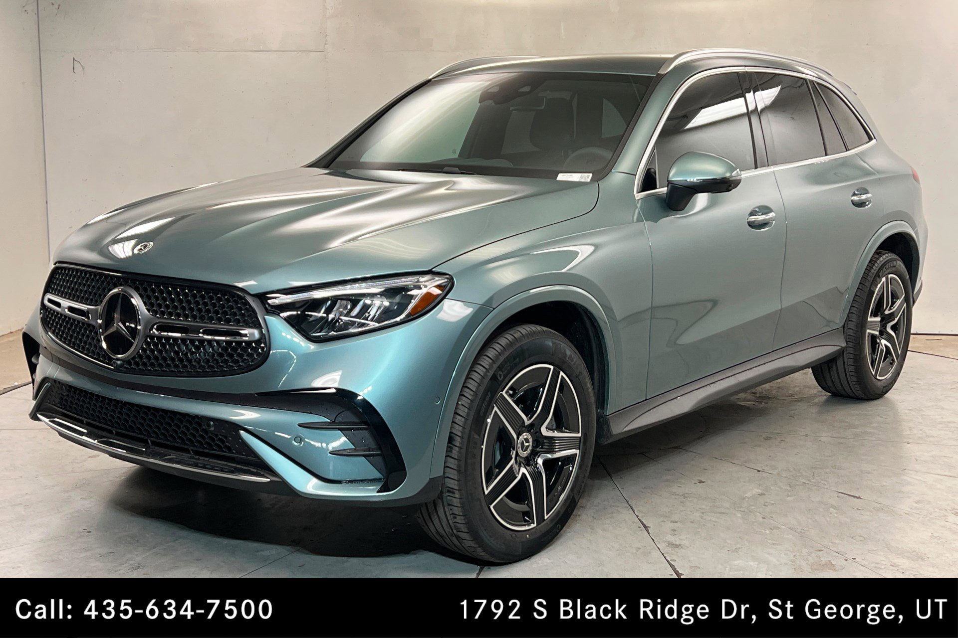 New 2026 Mercedes-Benz GLC 300 4MATIC image 1
